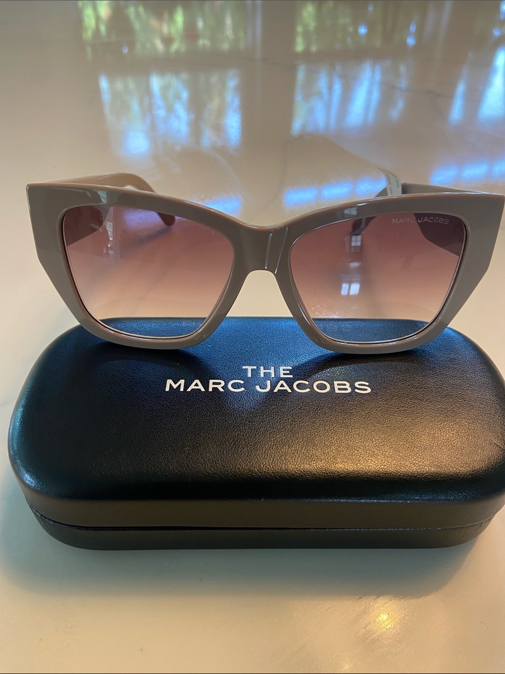 Marc Jacobs Women's Cat-Eye Sunglasses in Taupe with Pink Gradient Lenses